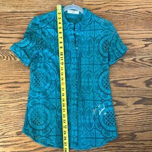 Burberry Porsum Green Lace Short Sleeved Shirt Sz 6